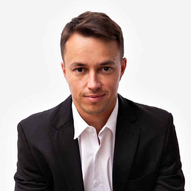 Foto do professor Moacir Neto — CEI Intensivo DPERJ 2026